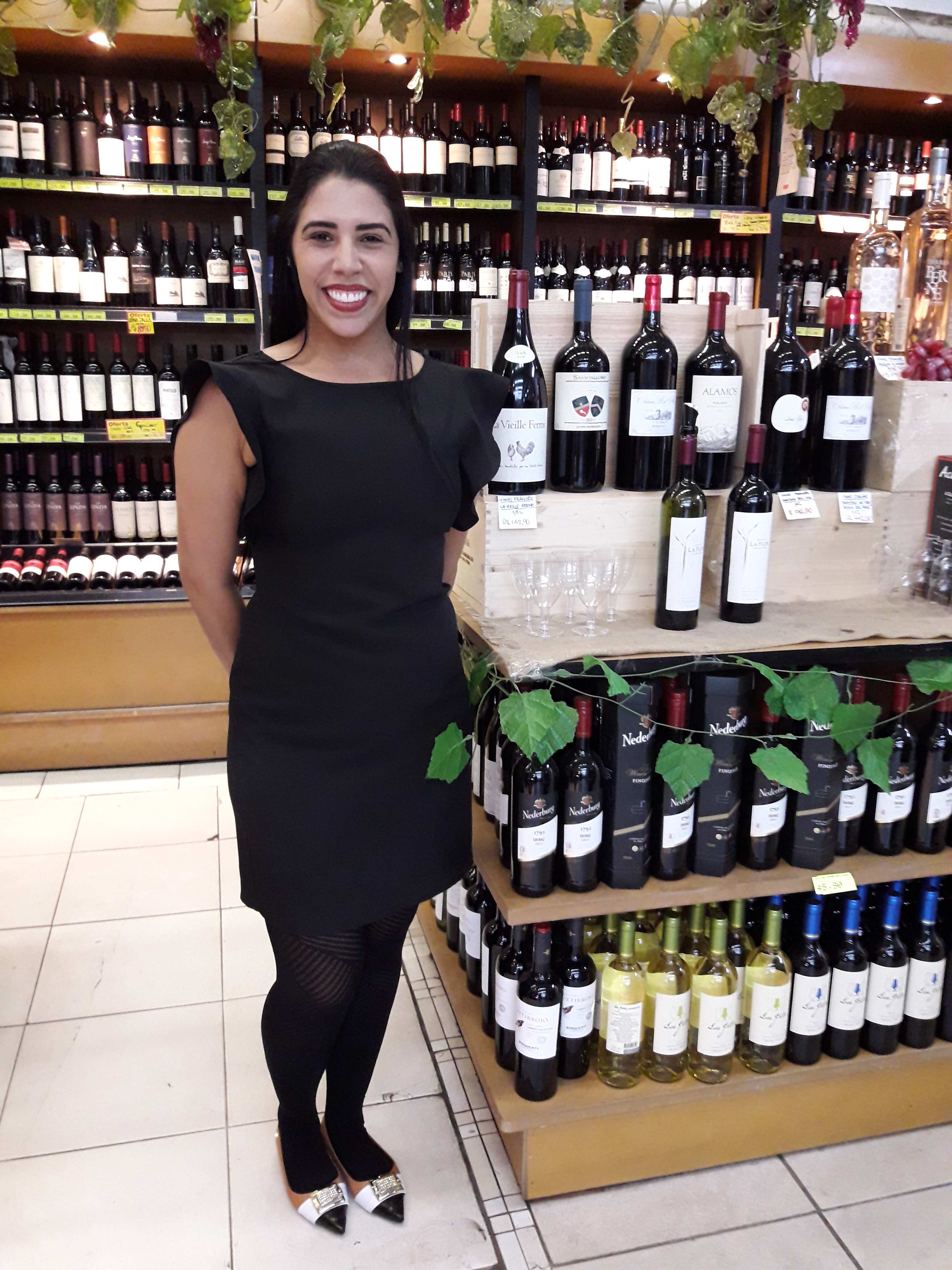 Trade Marketing é uma estratégia do mix de marketing que visa conquistar o posicionamento de mercadorias de forma estratégica nos pontos de venda. 