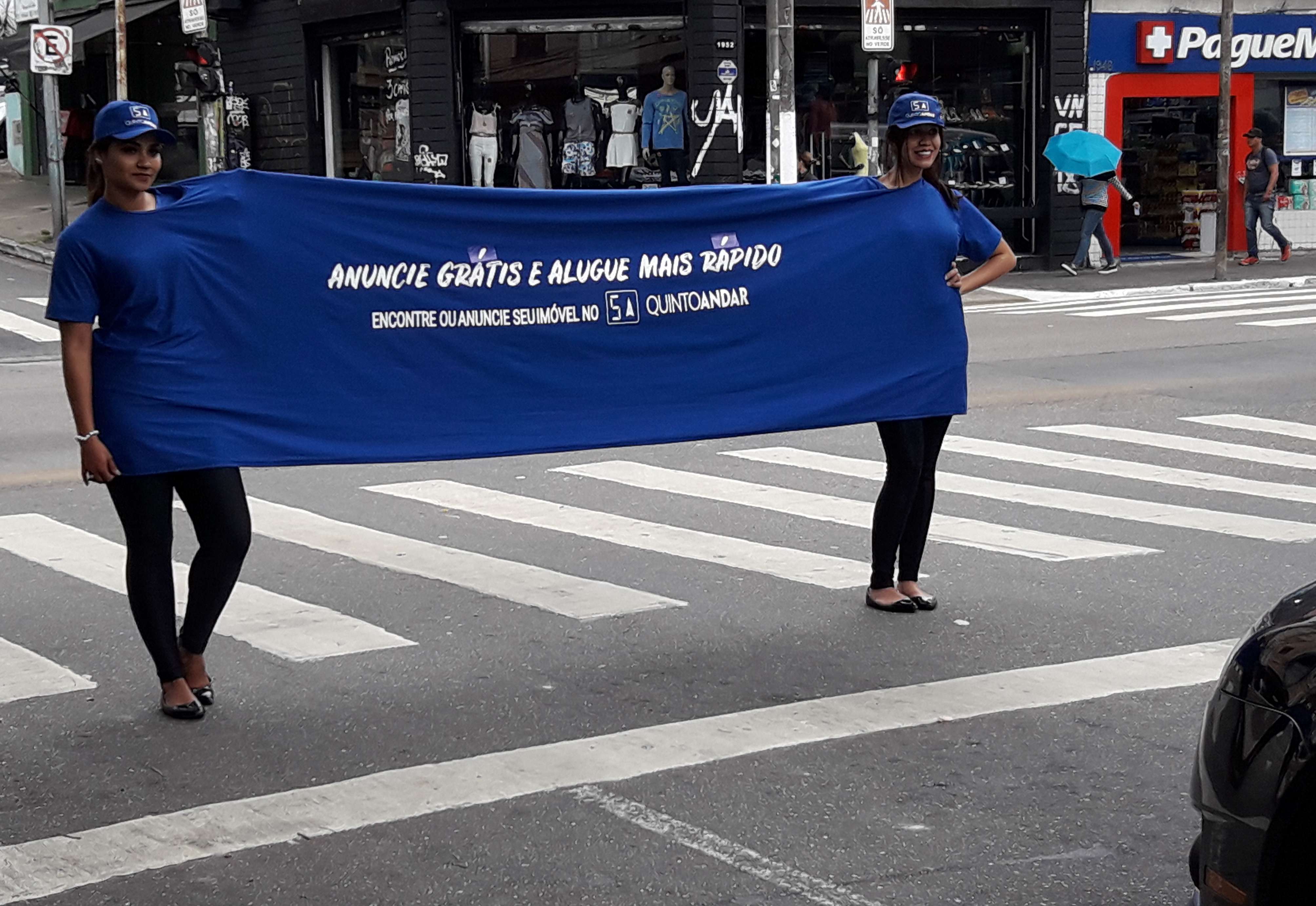 A ativação de marca é um mix de estratégias realizadas com o objetivo de agregar valor ao público através de experiências memoráveis. As ações podem ser operacionalizadas durante um curto período de dias ou mesmo horas. A marca é ativada quando ela consegue fazer parte da vida das pessoas, trazendo mais utilidade, diversão ou encantamento.#feiras #modelos #agenciadeeventos #promotoras #casting #recepcionistasdeeventos #stands #recepcionistadeeventos #promotorasdeeventos #ativacoes #produtoradeeventos #montadoradestands #buffet #agencianuclear #marketingdigital #networkmarketing  #digitalmarketing #socialmediamarketing #marketingonline #onlinemarketing #marketingagency  #marketingstrategy #socialmarketing #influencermarketing #themarketingplanet #inboundmarketing #marketingsocial #marketinginmobiliario #socialmediamarketingtips #instagrammarketing #marketingplan #b2bmarketing 