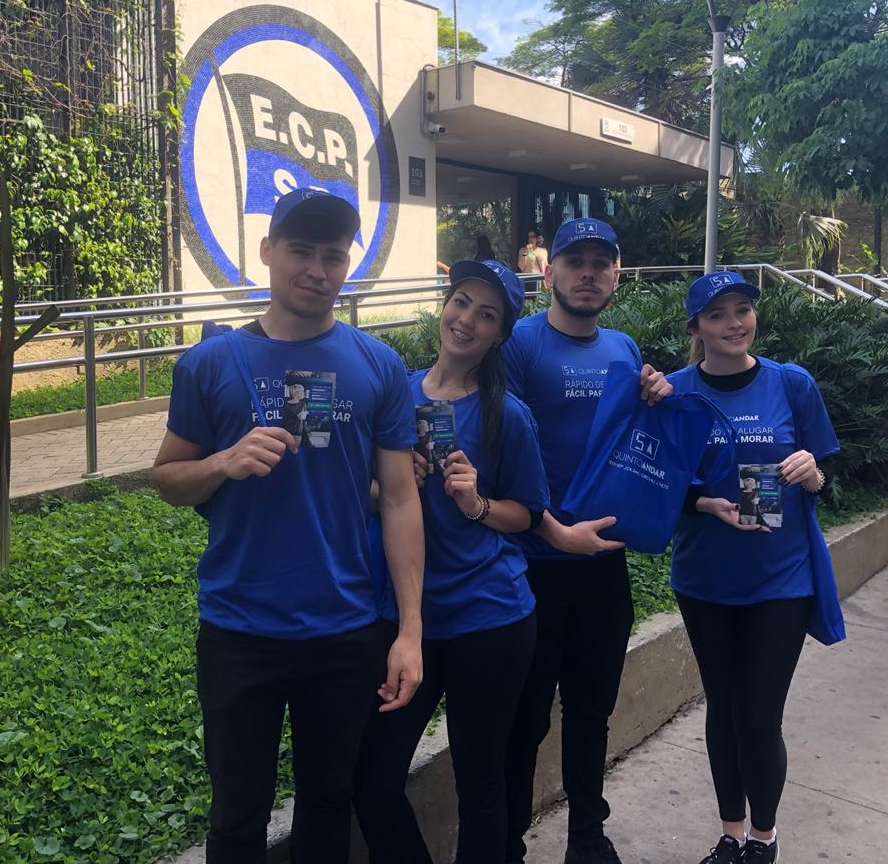 A ativação de marca é um mix de estratégias realizadas com o objetivo de agregar valor ao público através de experiências memoráveis. As ações podem ser operacionalizadas durante um curto período de dias ou mesmo horas. A marca é ativada quando ela consegue fazer parte da vida das pessoas, trazendo mais utilidade, diversão ou encantamento.