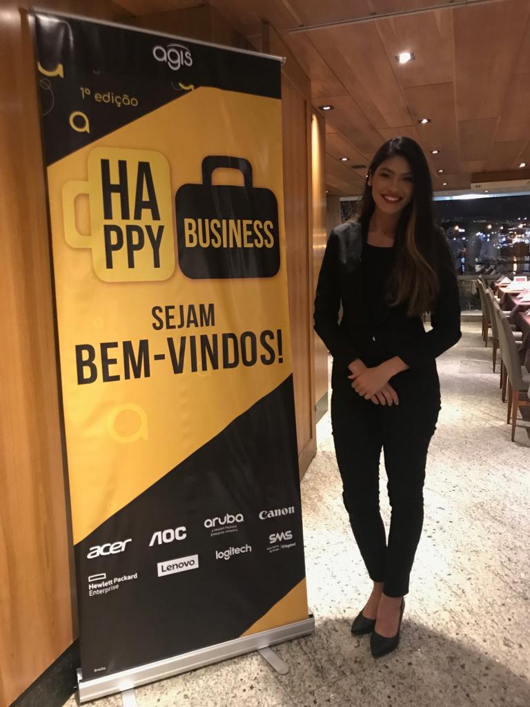 A ativação de marca é um mix de estratégias realizadas com o objetivo de agregar valor ao público através de experiências memoráveis. As ações podem ser operacionalizadas durante um curto período de dias ou mesmo horas. A marca é ativada quando ela consegue fazer parte da vida das pessoas, trazendo mais utilidade, diversão ou encantamento.